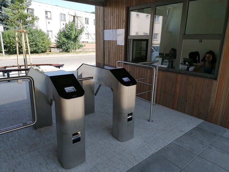 Mobirise Website Builder